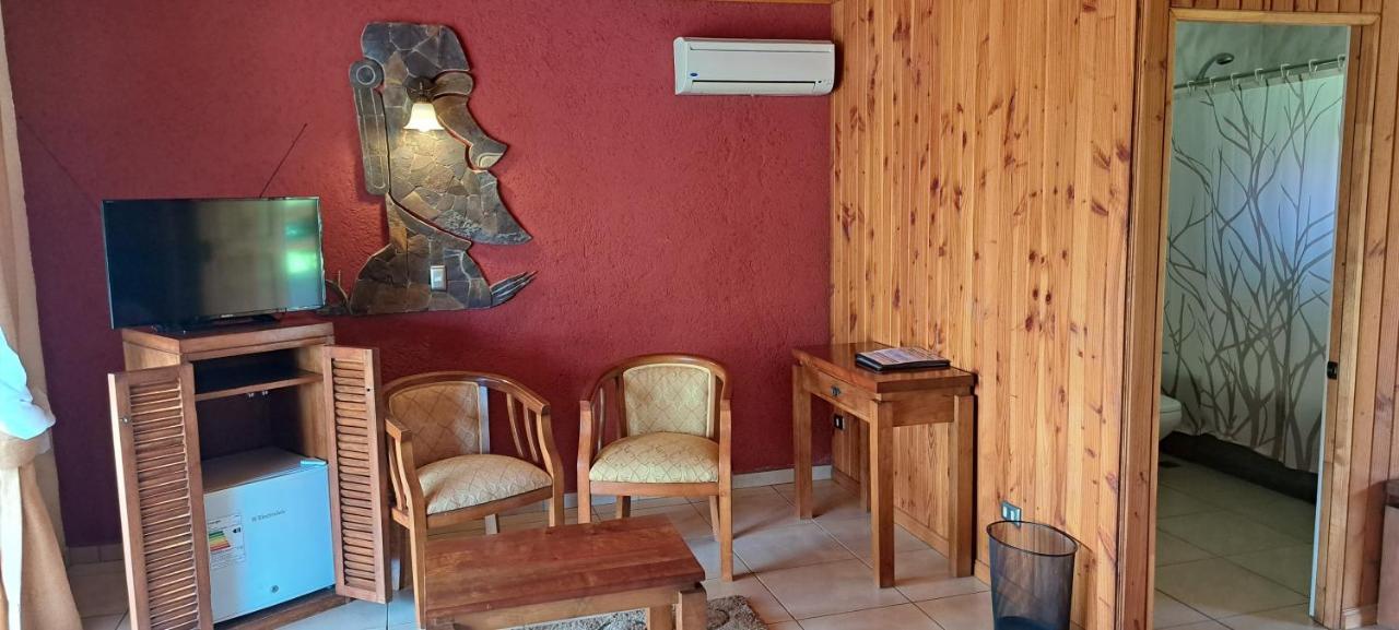 Hotel Puku Vai Χάνγκα Ρόα Εξωτερικό φωτογραφία