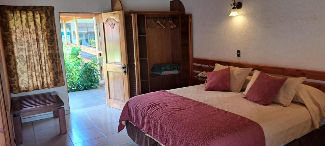 Hotel Puku Vai Χάνγκα Ρόα Εξωτερικό φωτογραφία